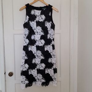Lauren Ralph Lauren Black and White Floral Lace Overlay Dress Size 8